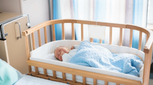 Choosing a bed for your newborn