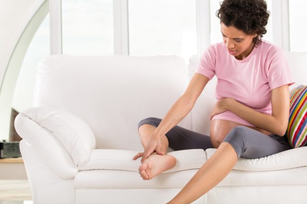 Leg cramps during pregnancy. Causes and first aid