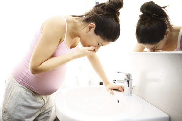 Acetone (ketones) in urine during pregnancy: causes and treatment